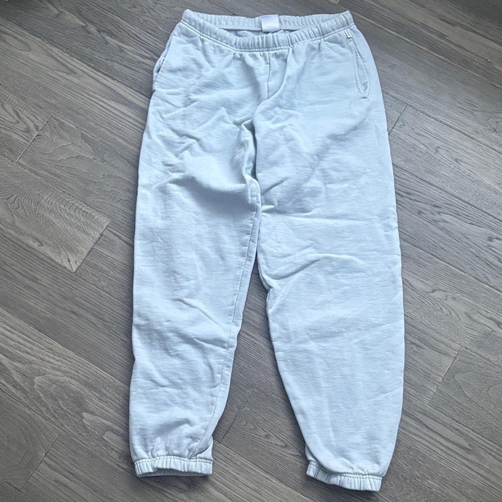 TNA | Aritzia Old School Light Blue Ultra Fleece Joggers Size Small
